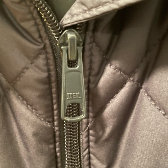 Women's Columbia Jacket - Picture 4 of 7